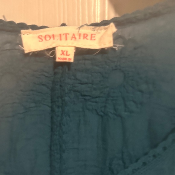Solitaire Teal Lace Blouse - Picture 2 of 5